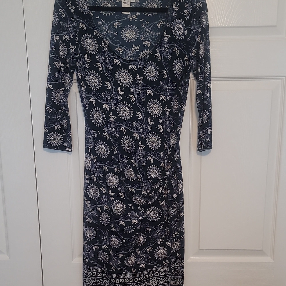 Max Studio Navy and White Floral Long Sleeve Dress
